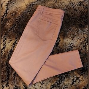 Mid Rize Skinny Jeans